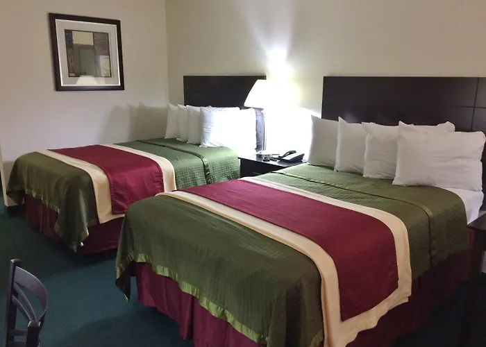Travel Inn & Suites