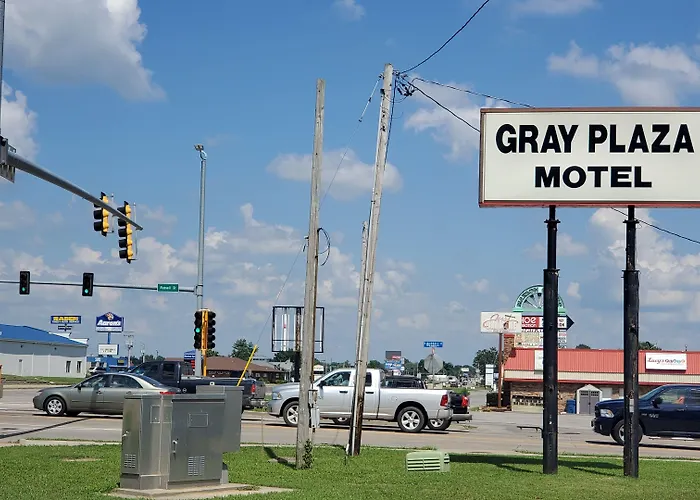 Gray Plaza Motel, Marion Il