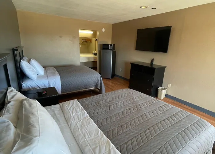 Best Budget Inn