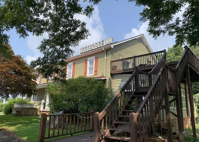 Woodbridge Inn & Tavern