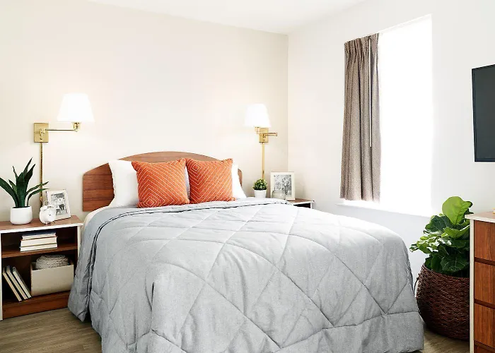 Intown Suites Extended Stay Warner Robins