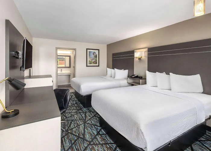 Baymont By Wyndham Dothan
