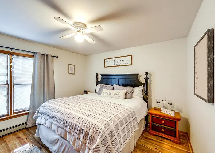 Walk To Owasco Lake: Auburn Home W/ Hot Tub