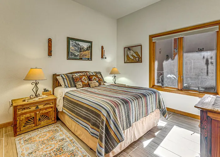 Comfy 'Aspen Ridge' Home ~ 3 Mi To Ski Lifts