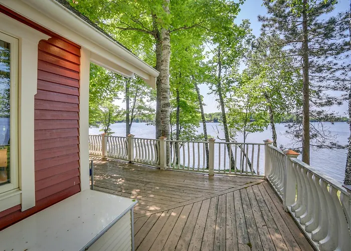 Lakefront Michigan Retreat W/ Private Dock