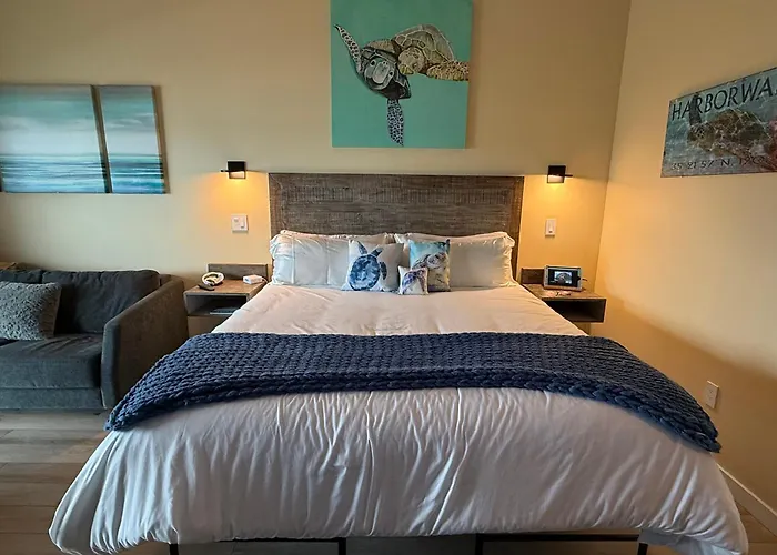 Harborwalk Inn