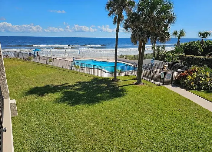 Gorgeous Beach Front Condo Near Flagler Ave - 701