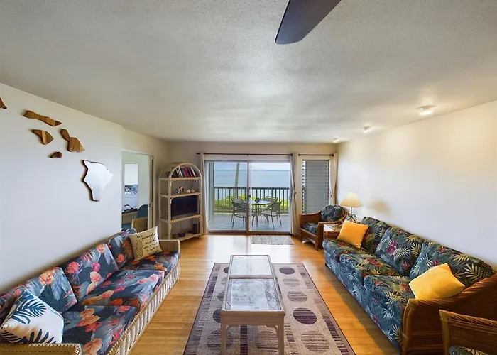 Oceanfront True 2 Bedroom Wlanai On Molokai