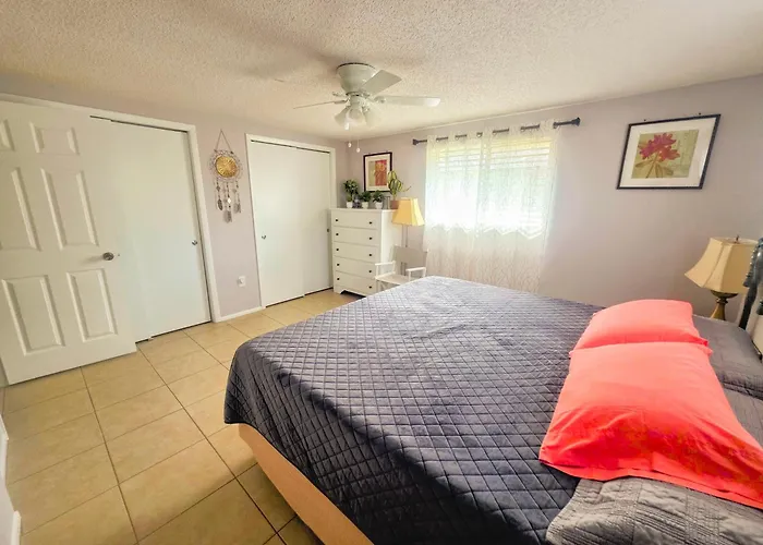 Apartment In Privet House Walk Distance To Beach