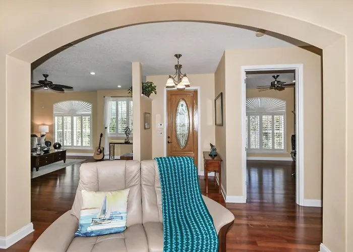 Ozello Coastal Manor Waterfront Ozello Home With Amazing Views Of Mangrove Islands Teaming W Dolphins, Manatees, Redfish, Otters, Pvt Dock With Fish Station, Excellent Fishing, Screened Patio, Bonus Patio Under Home, Flats Boats Only, 1 Dog Ok W Fee