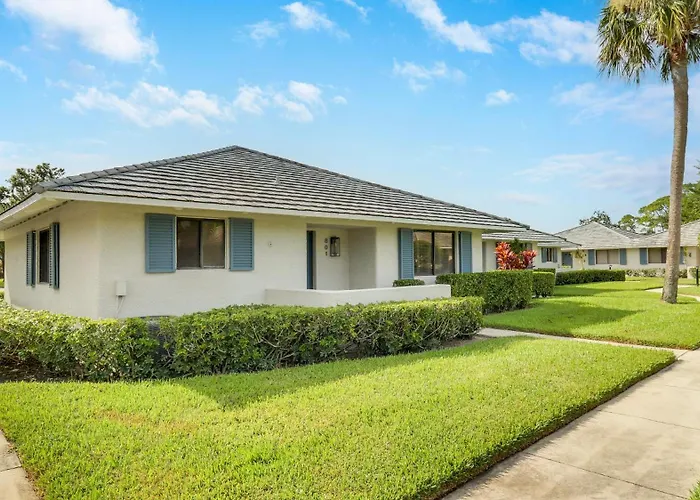 Pga National Getaway Cozy Club Cottage