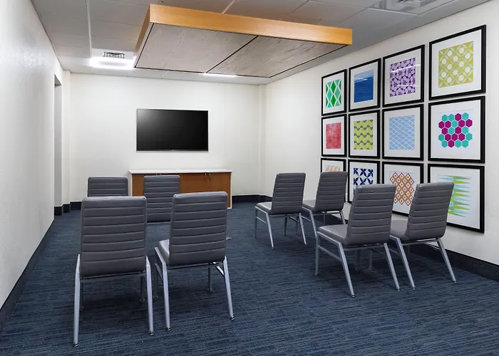 Holiday Inn Express & Suites Leander By Ihg