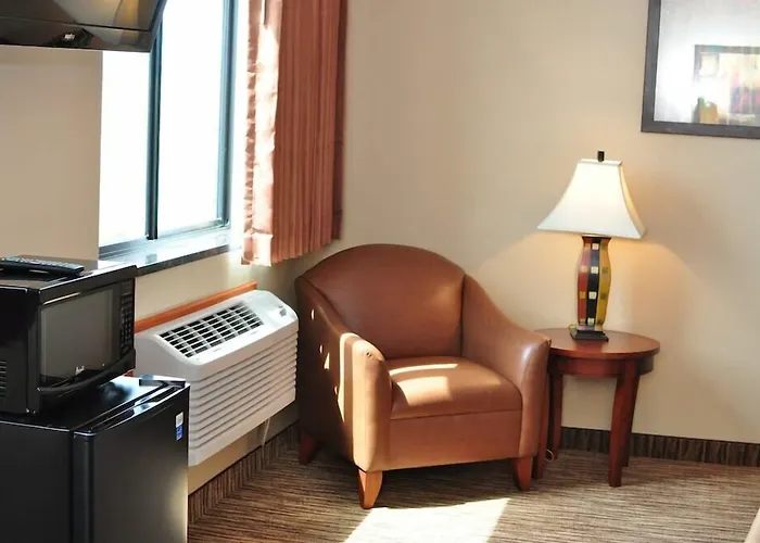 Cobblestone Inn & Suites - Newton