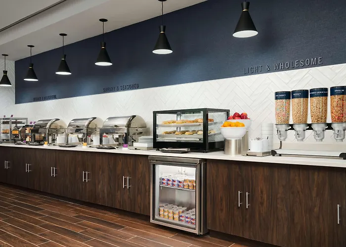 Hampton Inn Towson Downtown