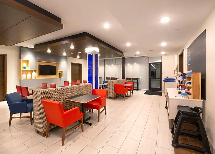 Holiday Inn Express & Suites - Wentzville St Louis West By Ihg