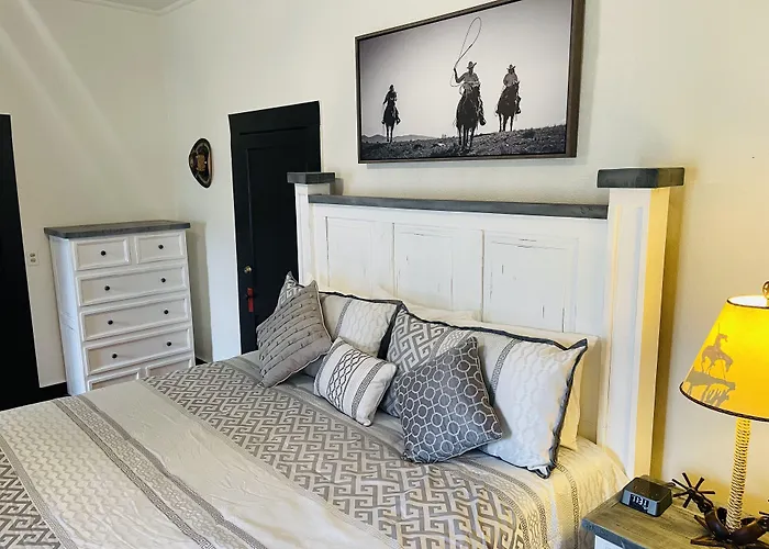The Vaquero Motel