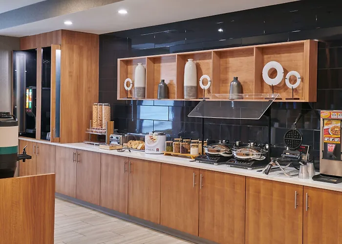 Springhill Suites By Marriott Detroit Dearborn