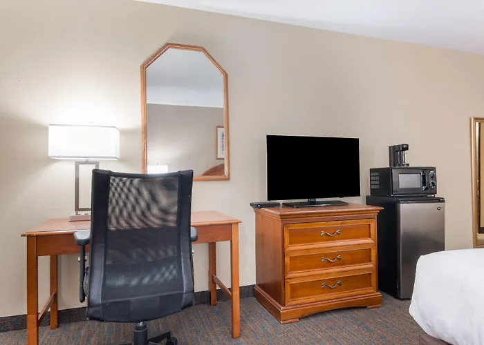 Lebossier Hotel
