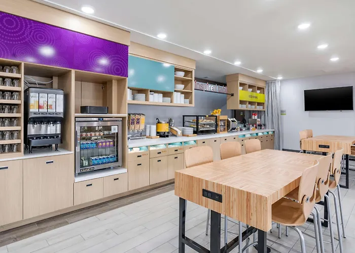 Home2 Suites Lexington Keeneland Airport, Ky