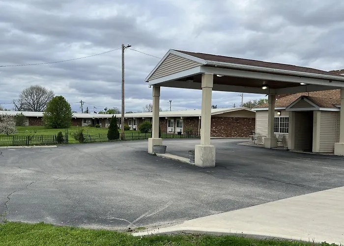 Town & Country Motel