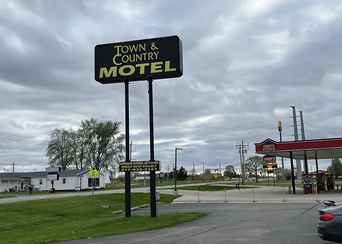 Town & Country Motel