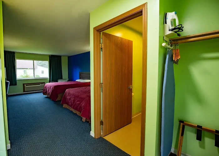 Budget Host Inn