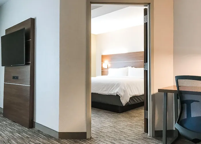 Holiday Inn Express Statesboro By Ihg