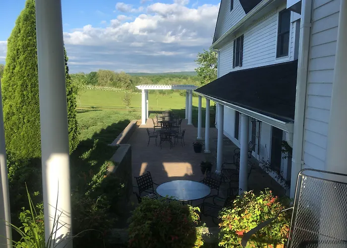 Loudoun Valley Manor B&B