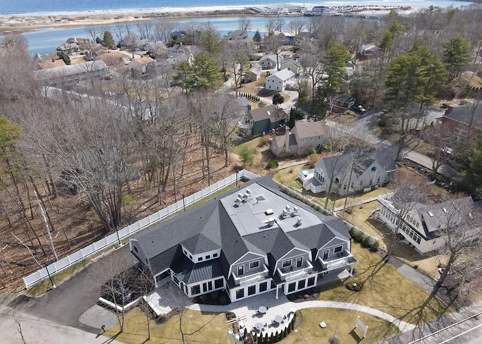 Grasshopper Inn Ogunquit