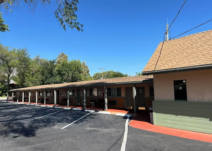 Starlight Motel
