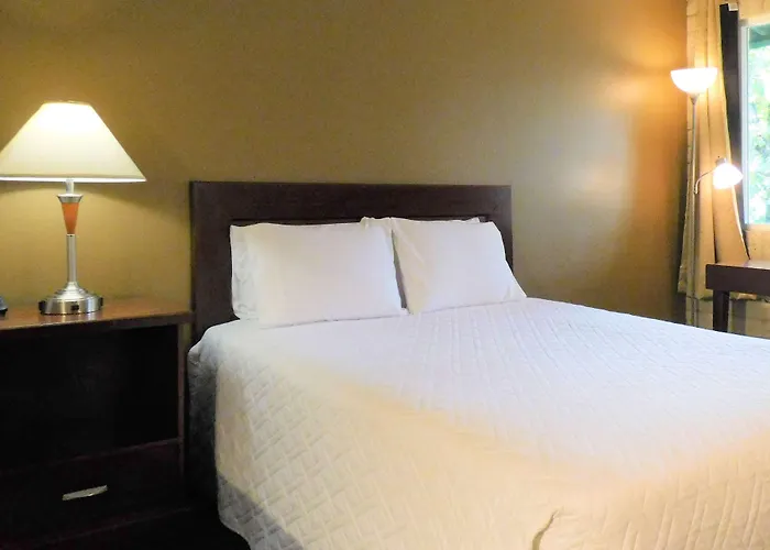 Travelodge By Wyndham Canyonville