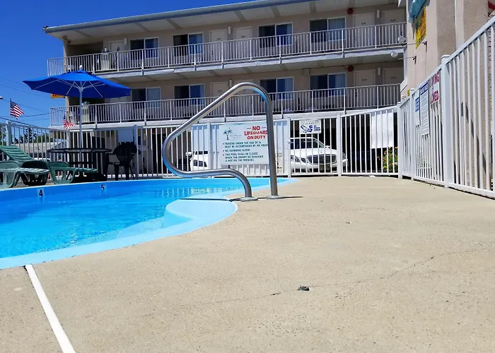 Bay Breeze Motel