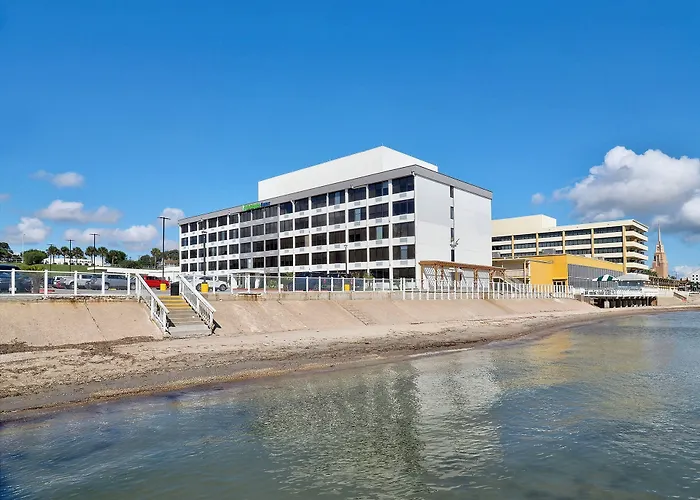 Holiday Inn Express Corpus Christi - Beachfront By Ihg
