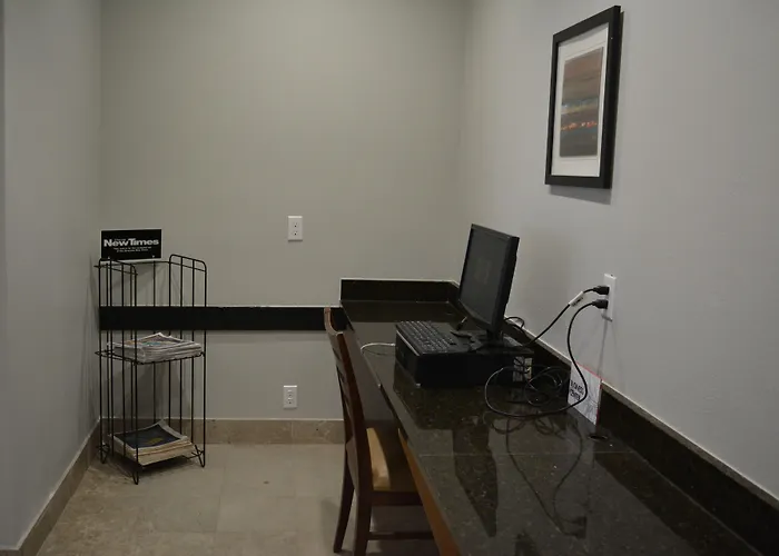 Quality Inn & Suites Syracuse - Carrier Circle