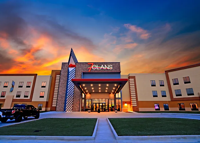 7Clans Hotel & Resort