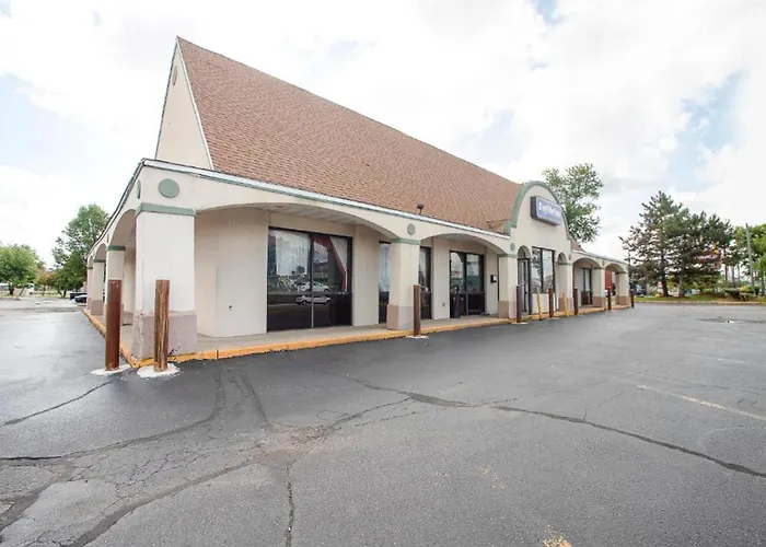 Hotel O Daylight Inn Elkhart I-90, In
