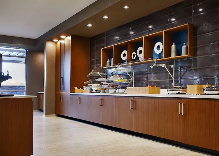 Springhill Suites By Marriott Springfield North