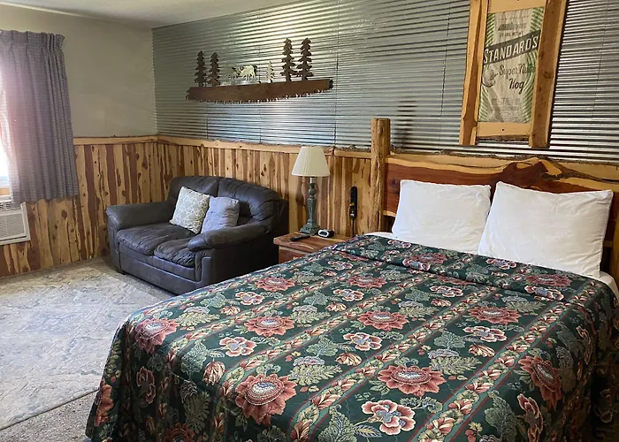 Celebrity Inn