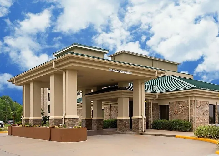 Super 8 By Wyndham Alexandria La