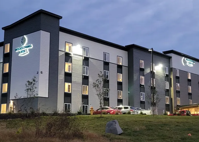 Woodspring Suites East Lansing - University Area