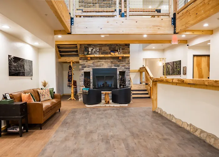 Grand Cloudcroft Hotel