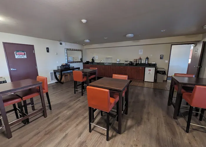 Toppenish Inn And Suites