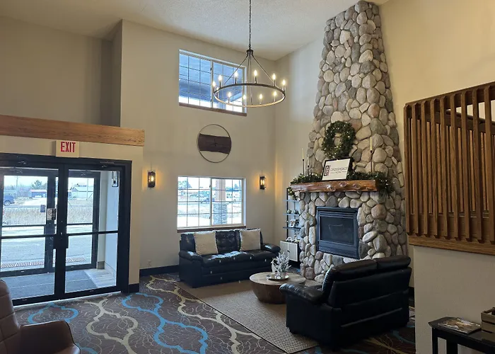 Crossroads Hotel
