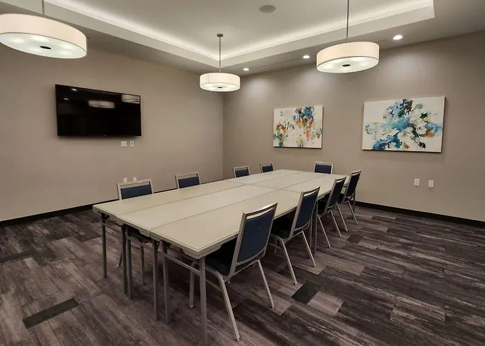La Quinta Inn & Suites By Wyndham Pflugerville