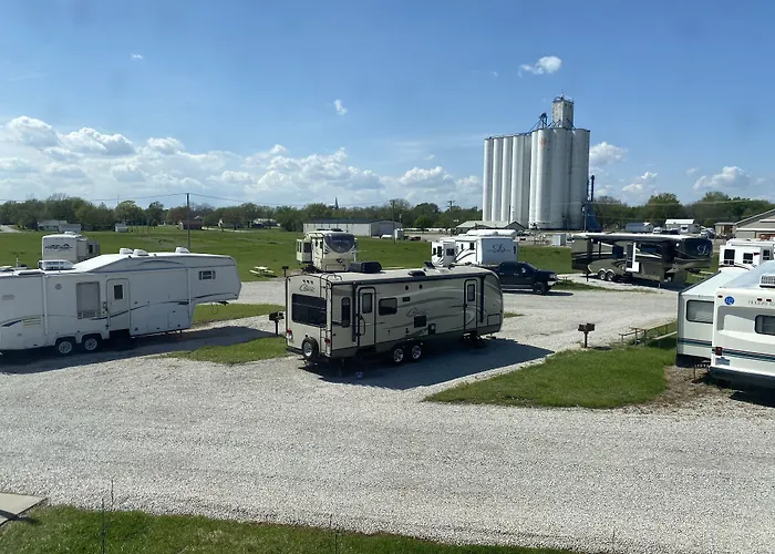Garnett Hotel & Rv Park
