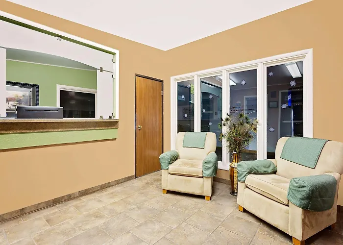 Super 8 By Wyndham Cut Bank