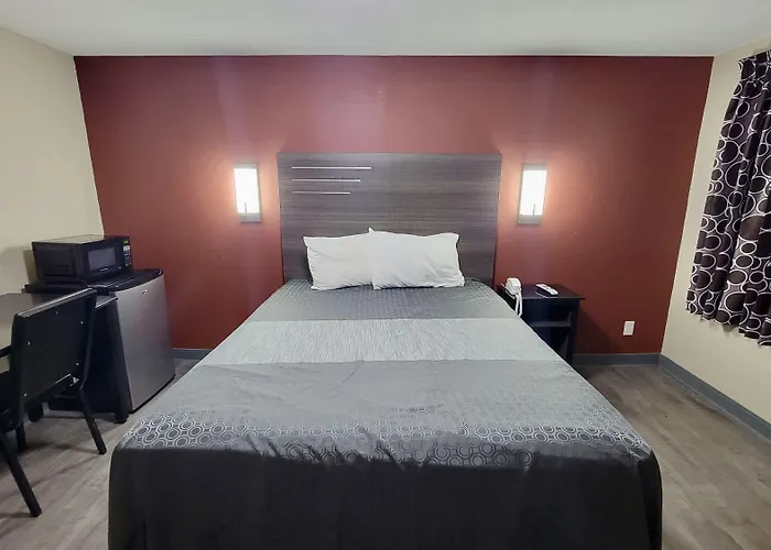 Budget Inn & Suites