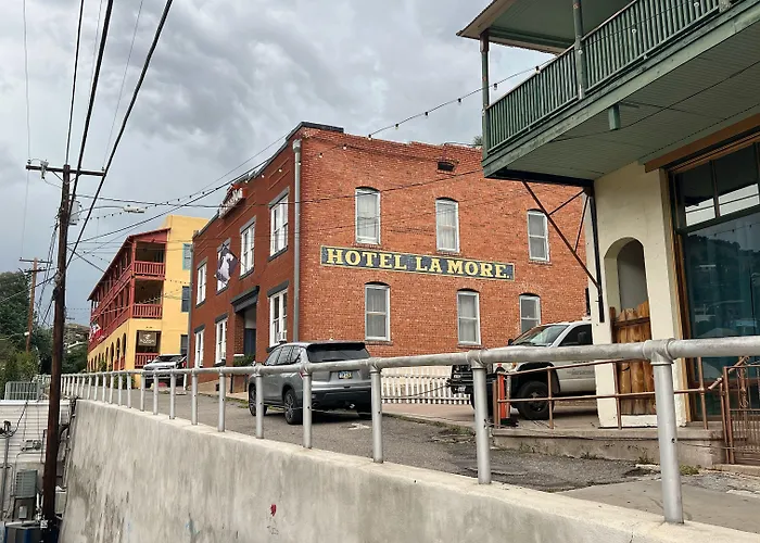 Hotel La More At The Bisbee Inn