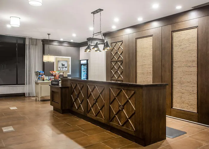Homewood Suites By Hilton Salina/Downtown, Ks