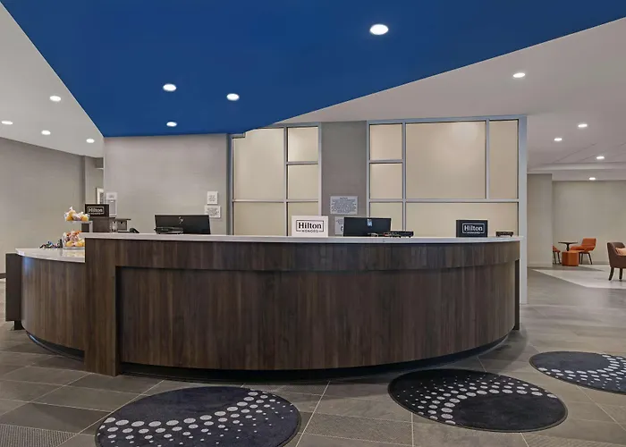 Home2 Suites By Hilton Milwaukee Downtown